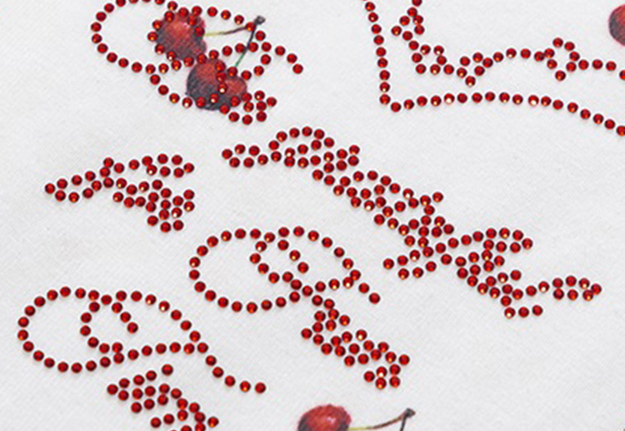 圖案工藝推薦：燙鉆